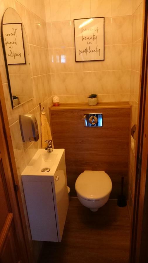 Bastowka Apartamenty أوسترون المظهر الخارجي الصورة